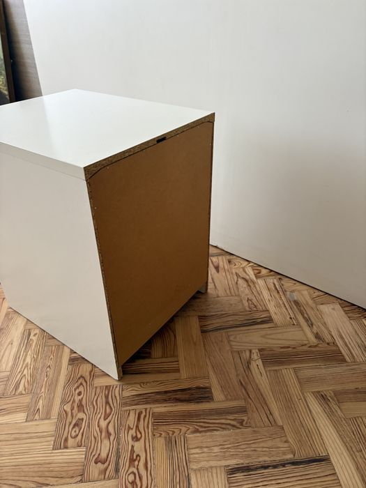 Mesa Ikea branca 2 gavetas