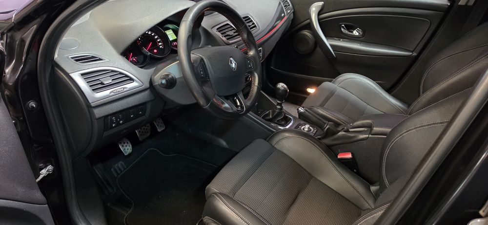 Renault Megane Sport Tourer GT Line 1.5 DCI Nacional — fotografia 5