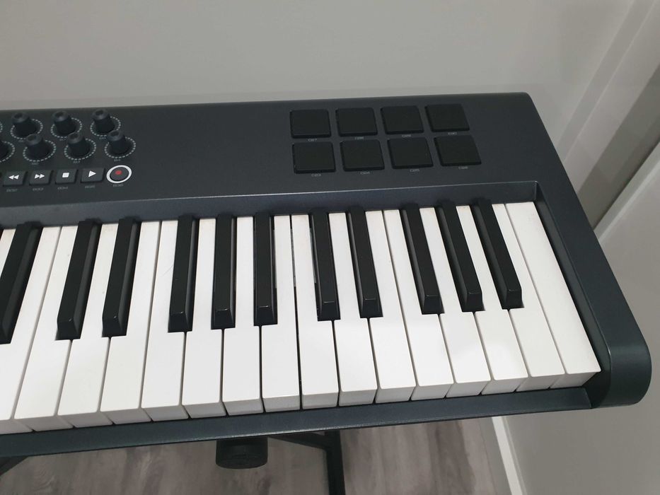Teclado Midi M-Audio Axion 61