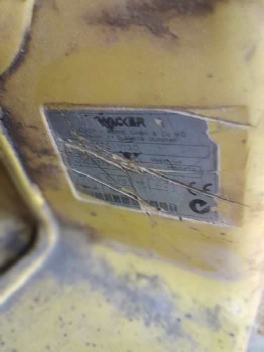 Pila do betonu Wacker BTS1030