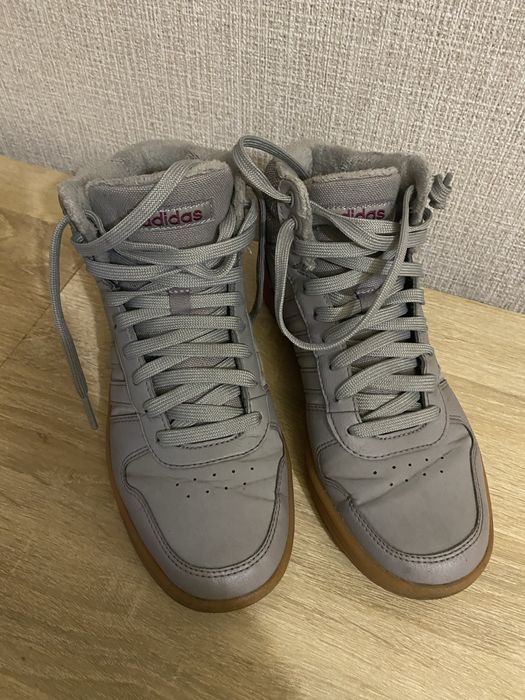 Кроссовки женские Адидас оригинал