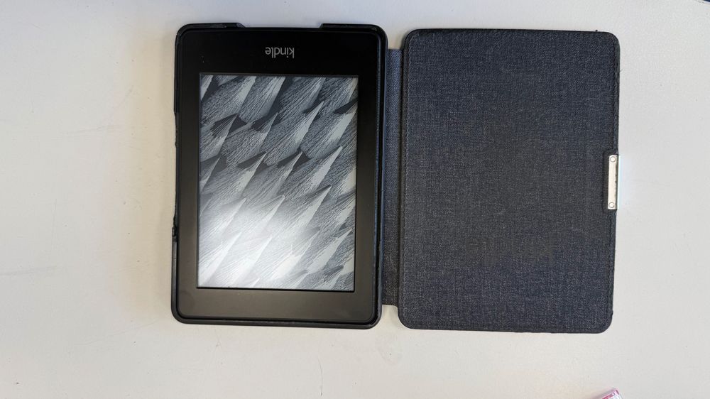 Kindle Paperwhite 2 - 6th generation