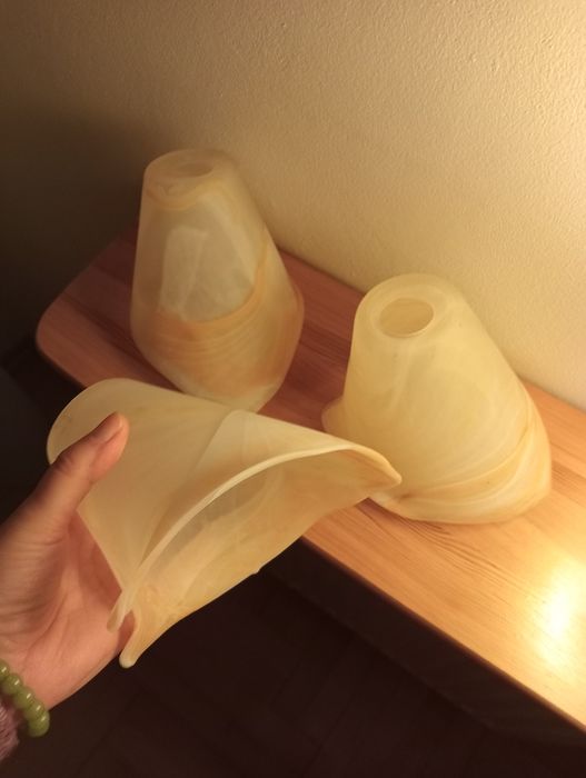 Klosze 3 sztuki jasne ,grube szkło, żarówka E14