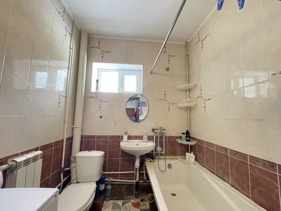 Продаж будинку біля р. Дніпро