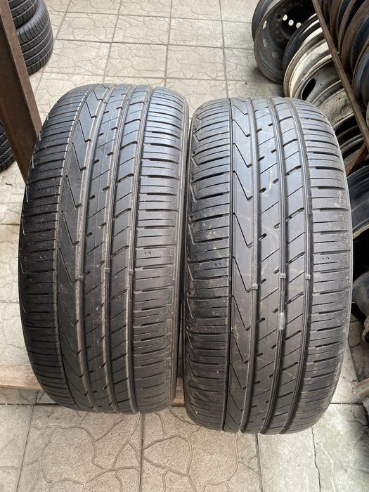 Шини 235 50R19 99V Hankook Ventus S1evo2 SUV