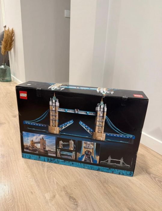 LEGO Tower Bridge 21067