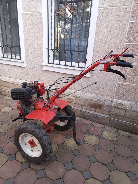 Дизельный мотоблок.