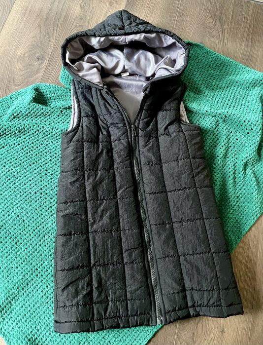 жилетка безрукавка чорна подовжена довга  жилет  тепла стьобана 7 р