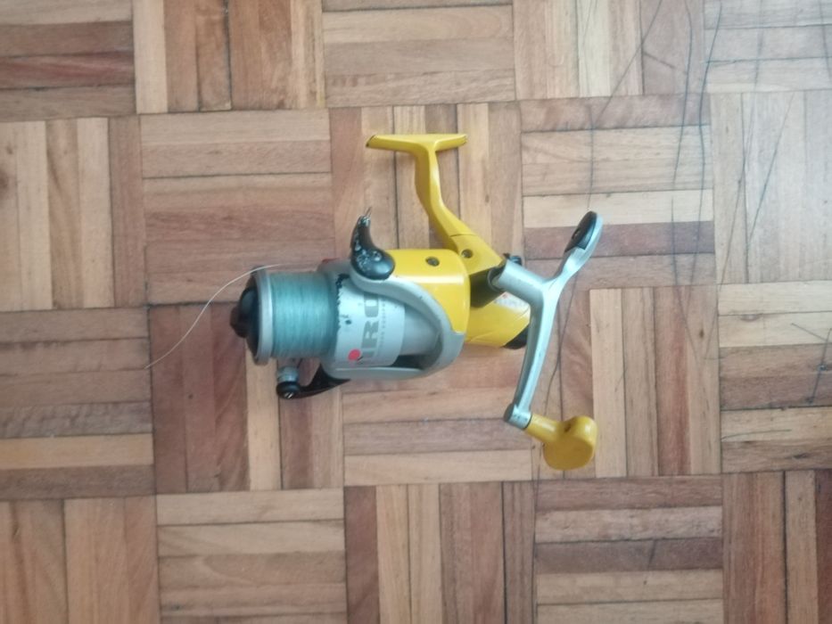 3 Canas de pesca (Cana + Carreto)