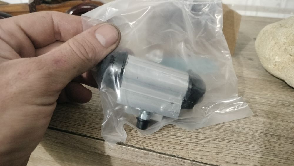 Travagem Opel corsa D 1.3 CDTI 2008