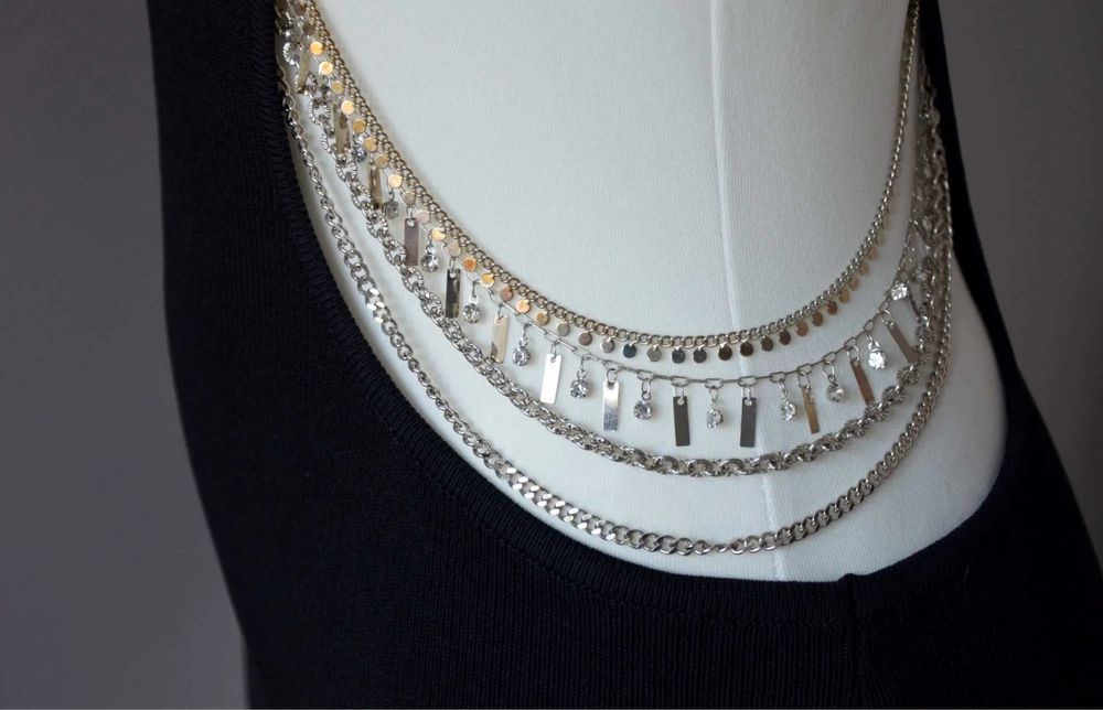 Елегантна сукня Zara