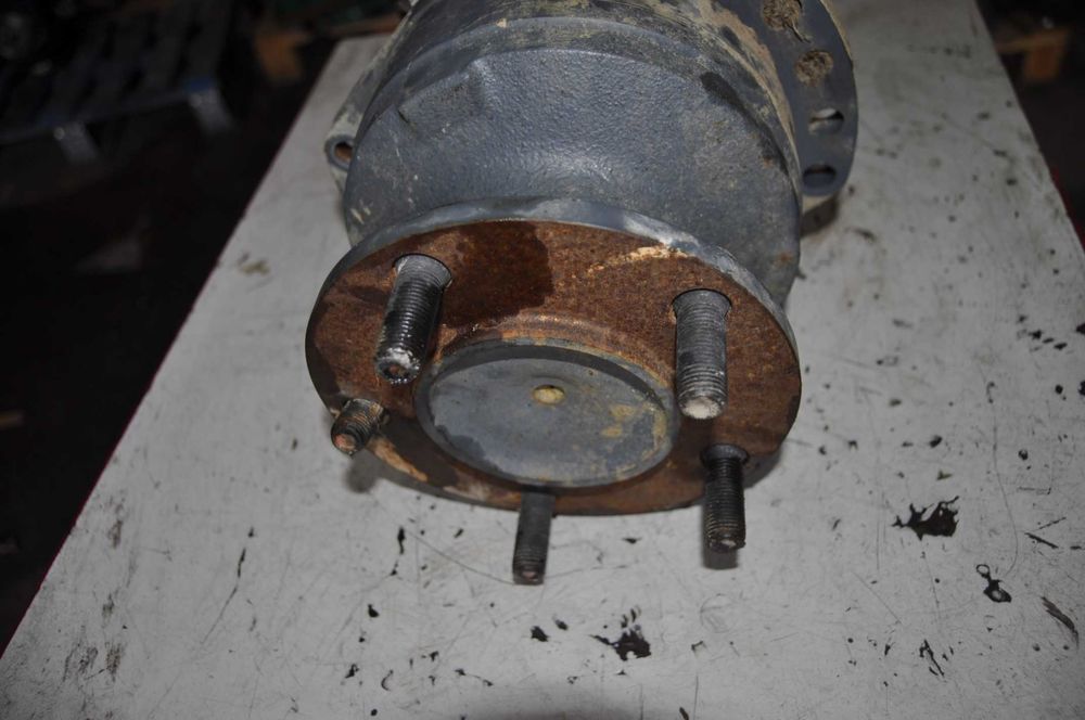 Silnik hydrauliczny MS02 Poclain Silnik hydrauliczny MS do napędu koła