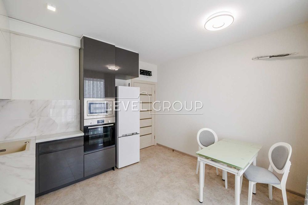 ОРЕНДА світлої кв, є ГЕНЕРАТОР, ЖК Лебединий, м.Харківська, Ревуцького