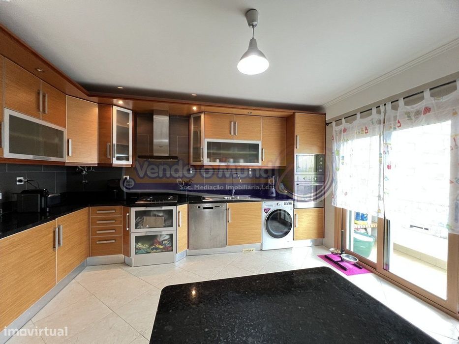 Apartamento T3 no Porto Alto (PALT399) — Samora Correia, Santarém