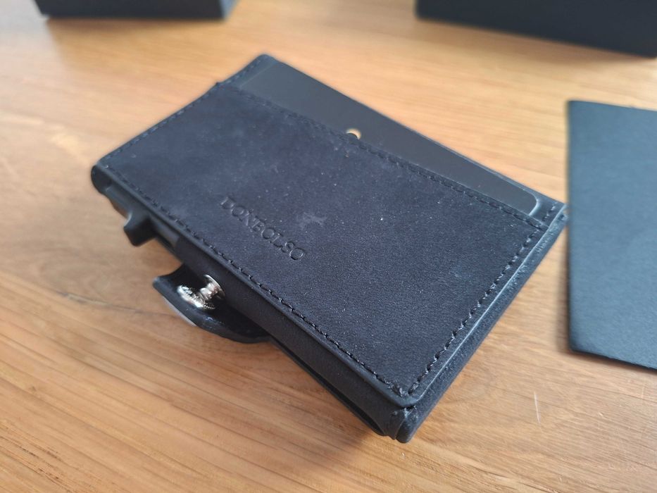 Portfel męski skórzany DONBOLSO RFID czarny slim