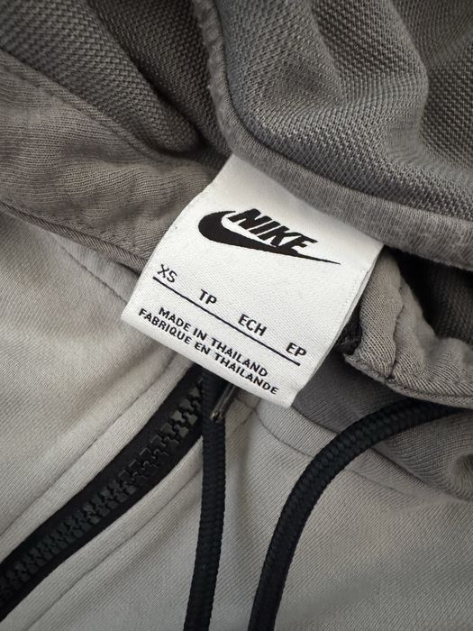 Nike tech fleece xs розміру