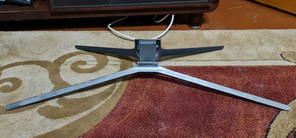 Продам телевизор Самсунг UE55K5500 под  разборку или восстановление.