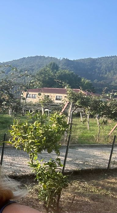 Arrenda -se excelente apartamento, localizado a 10 minutos entre de Braga e de Barcelos