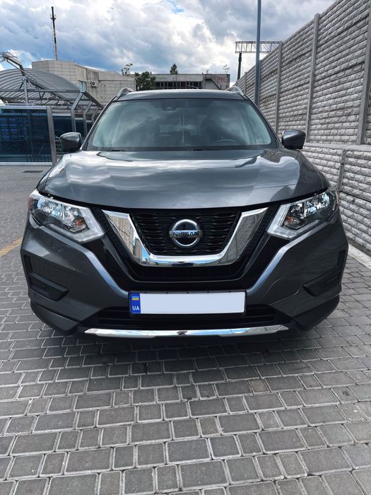 Продам Nissan Rouge