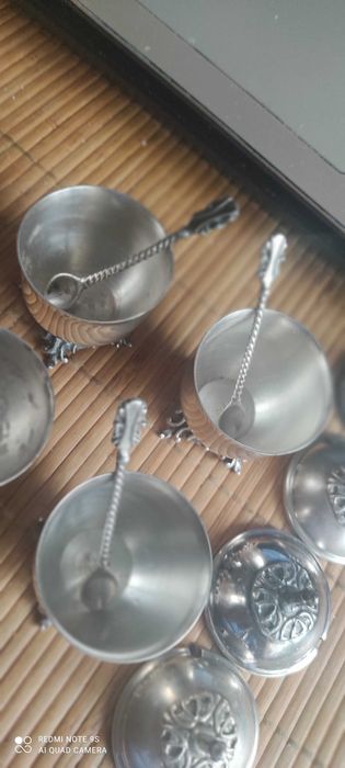 RESOVIA posrebrzana solniczka +łyżeczka  4 sztuki