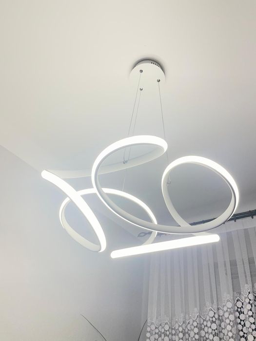 Lampa sufitowa wisząca led