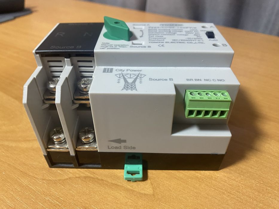 Автоматичний ввід резерву Tomzn 2P 220В