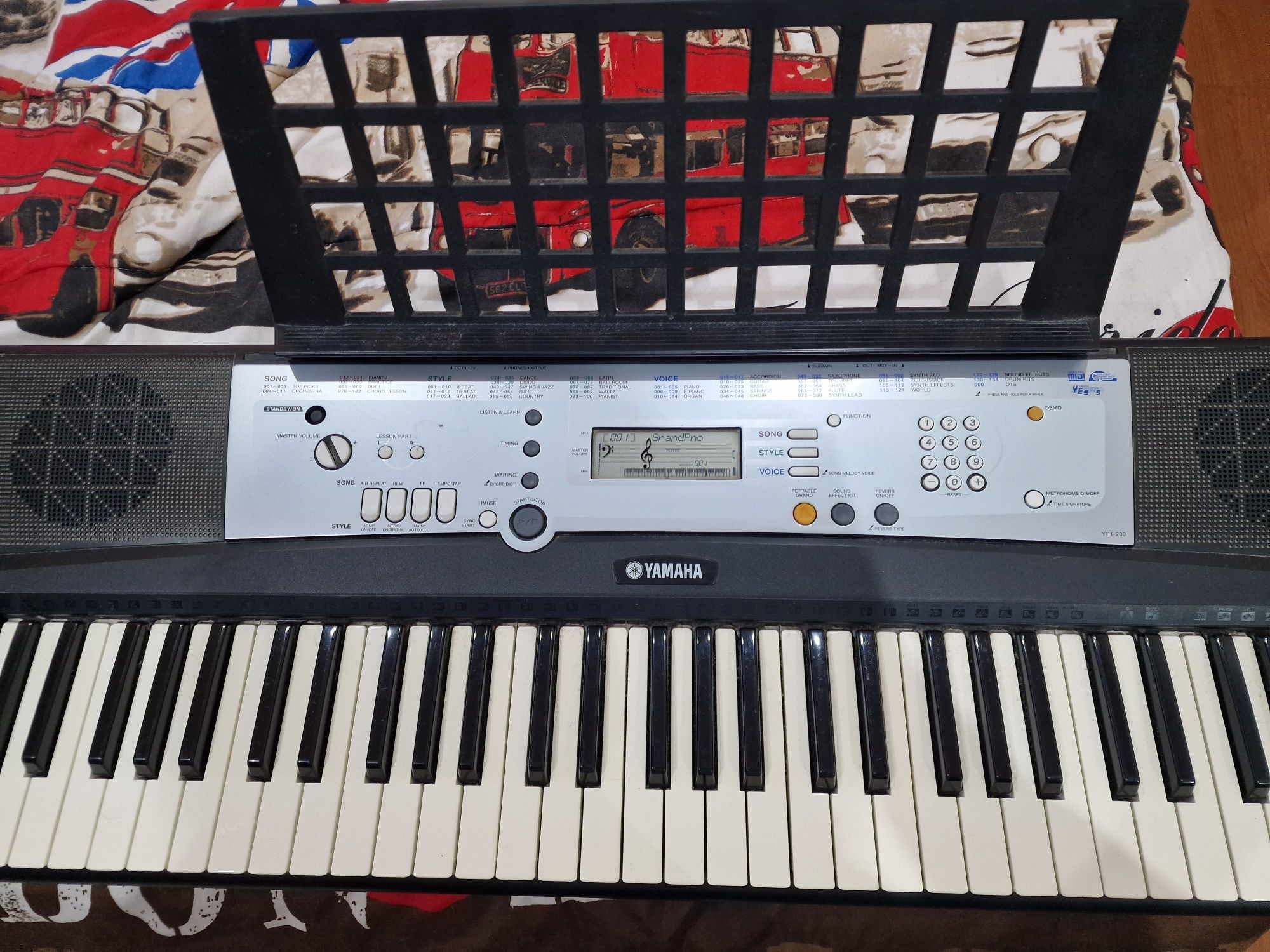 Yamaha 498 digital keyboard deals