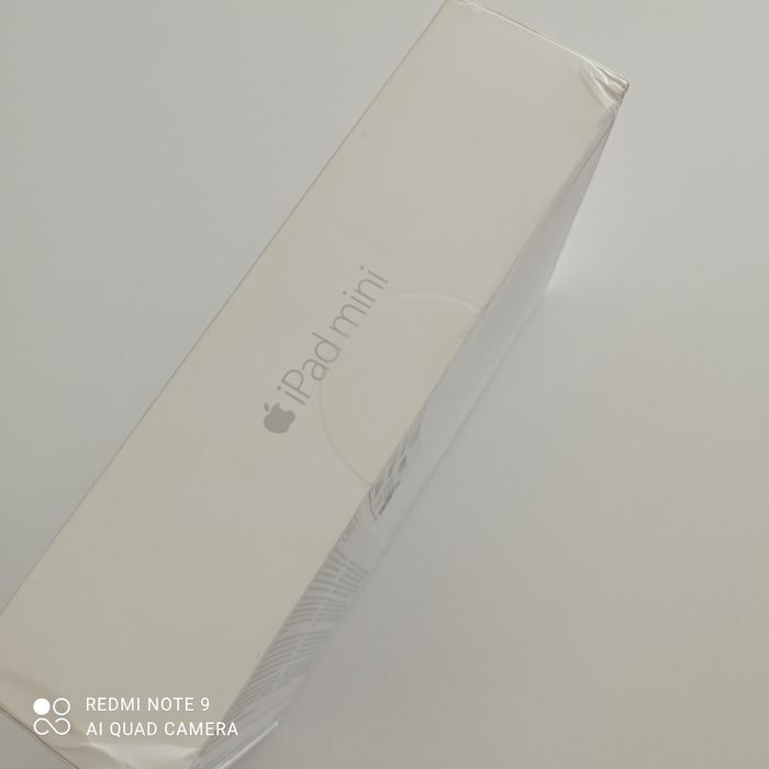 Nowy Apple iPad Mini 3 Wi-Fi Cellular 128 GB Srebrny (MGJ32FD/A)