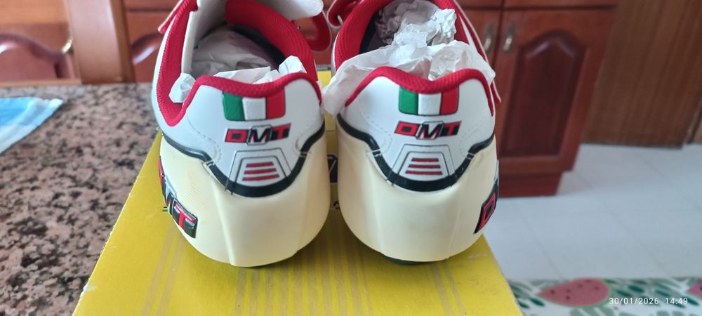 Sapatos ciclismo DMT