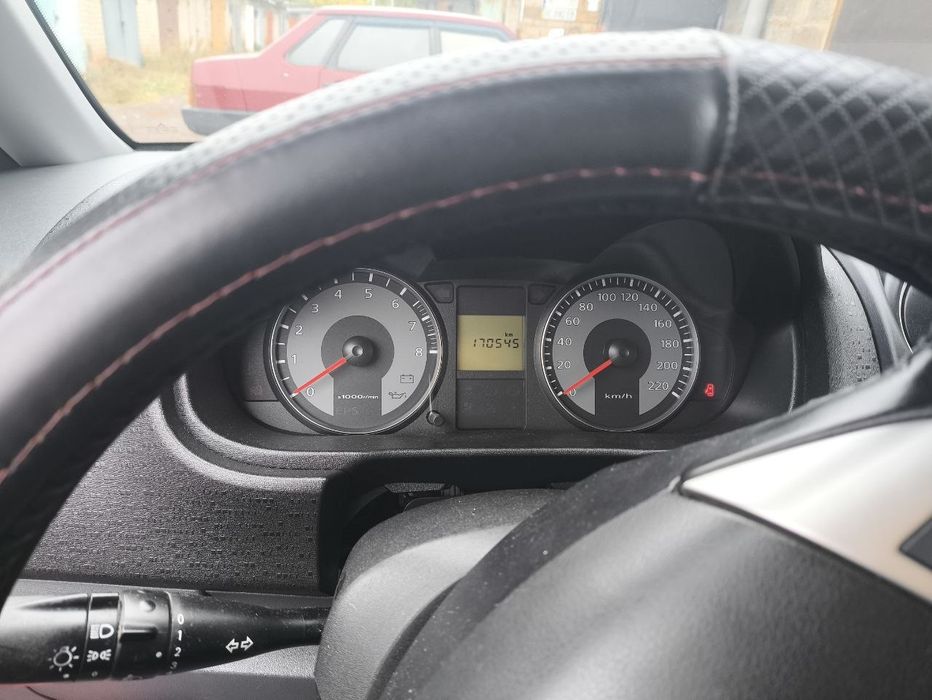 Mitsubishi colt 2009 року