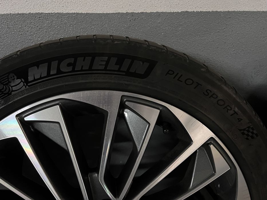 Audi Original, S Line, Rodas completas 19’