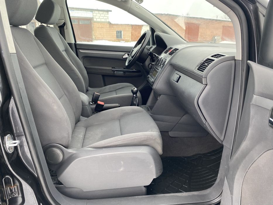 Volkswagen Touran 1.9 tdi 77kw механіка