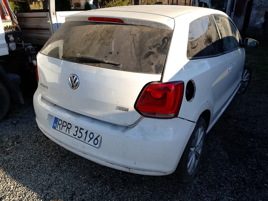 VW Polo R6 2011r 1.6 TDI 90km CALOSC LUB NA CZESCI Przemyśl • OLX.pl