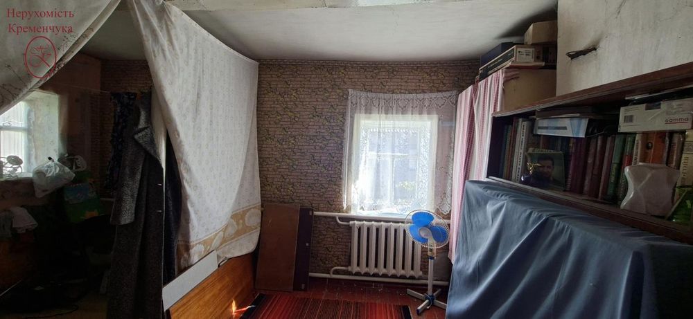Кам'яні Потоки,  будинок.