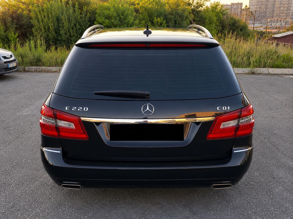 Mercedes-Benz E220 Avantgarde 170cv