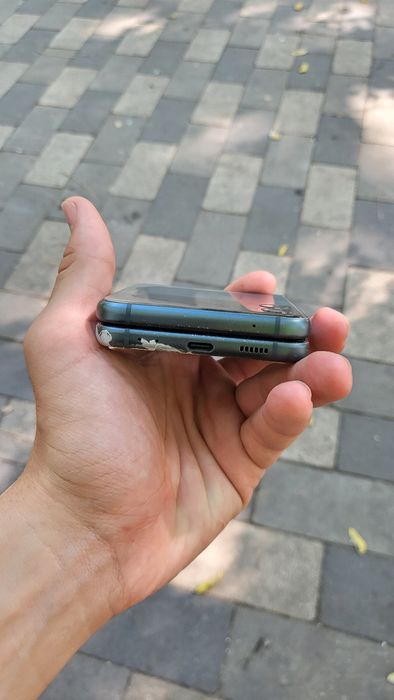 Samsung Galaxy Z Flip 3