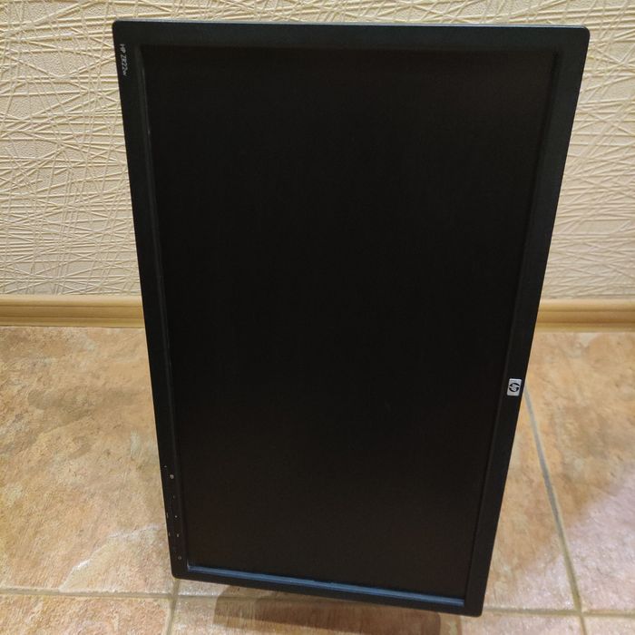 Монитор HP ZR22w