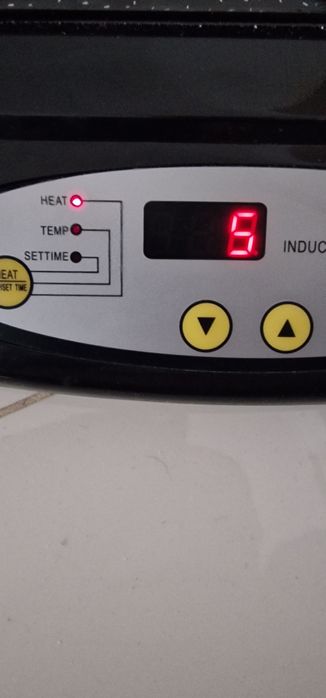 Płyta indukcyjna  nowa.