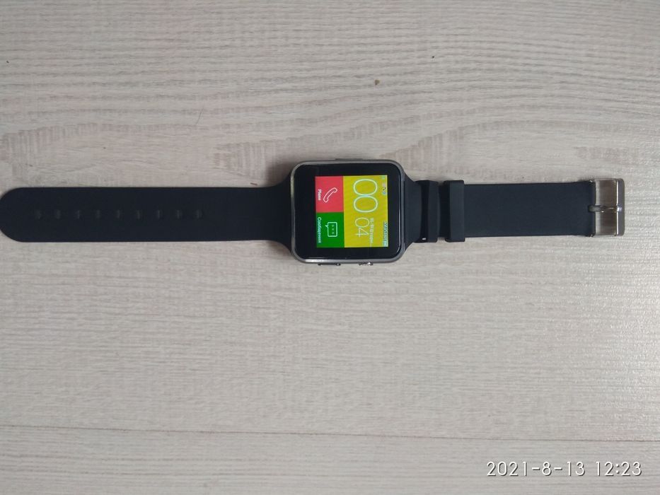 Смарт часы  новые