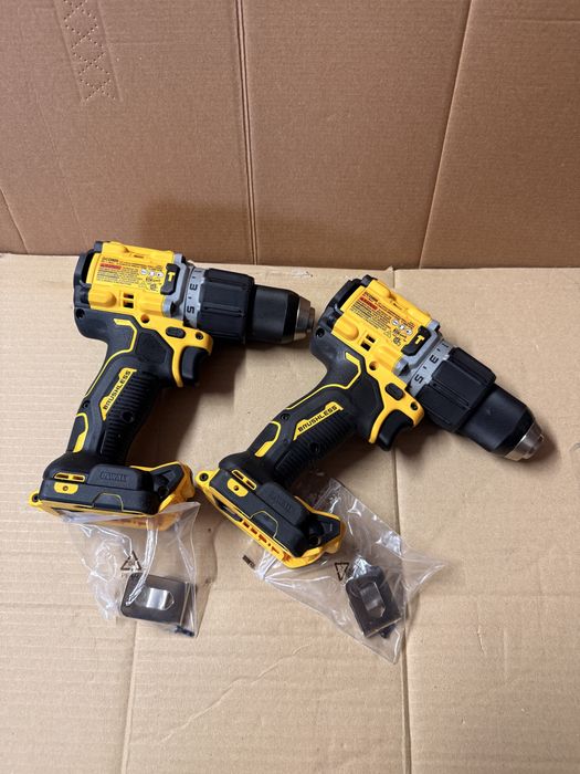 Безщітковий ударний шуруповерт DeWalt DCD805/DCD806