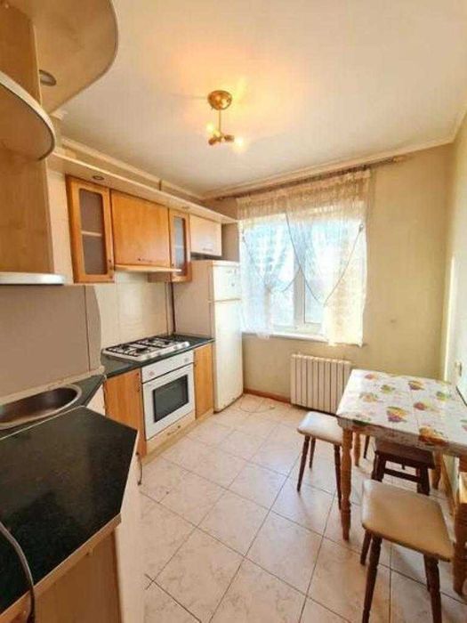 Продам 2-к квартиру з ремонтом в чешці, 4/9 эт, Черемушки (2-452-668 ОФ)
