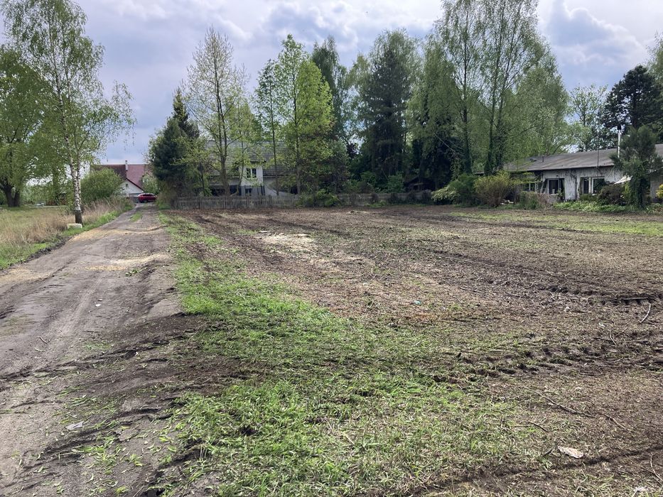 Koszenie mulczowanie działki budowlanej traw ugorów kosiarka bijakowa