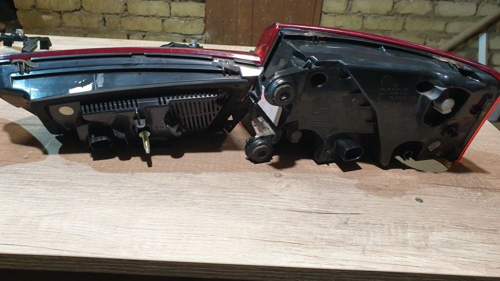 Фари задні (ліва/права) Audi A6 c7 4g рестайлінг - червоні повороти