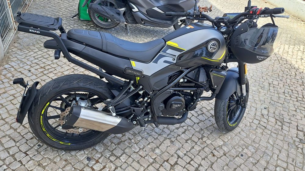 Benelli leoncino 250cc