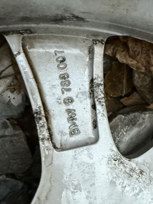 Продам оригінальні R19 титани 334 стиль із зимовою резиною 255/50/19