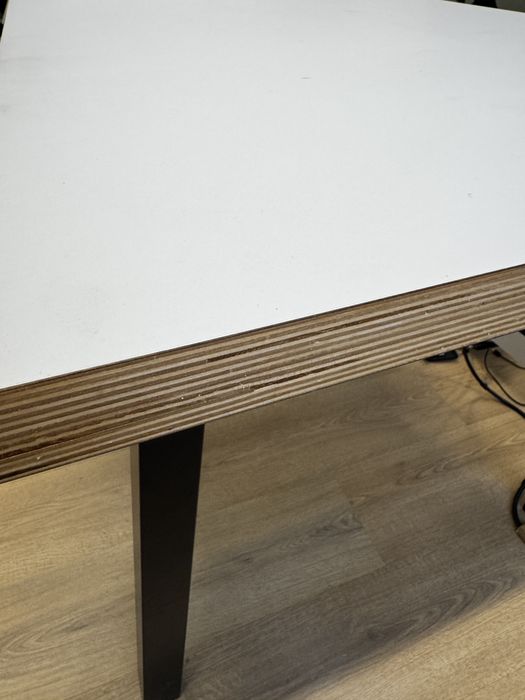 Mesa / Desk64563981774466124