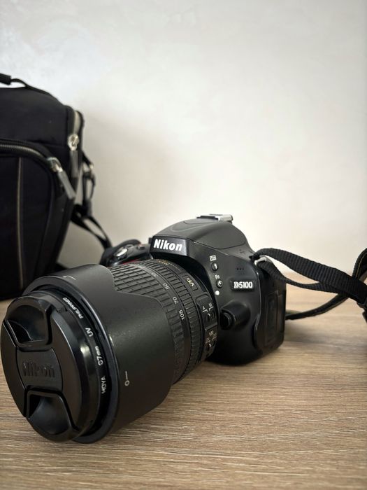Nikon D5000 + objectif 18-50 mm + chargeur (D'occasion) à Biel/Bienne pour CHF 90 – avec livraison | Acheter sur