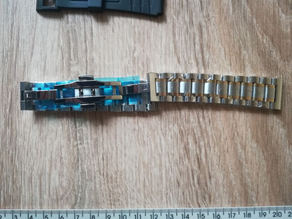 Браслет та ремінець 20 мм