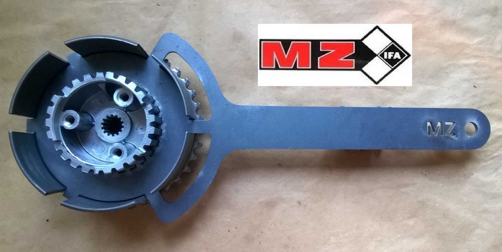 Blokada sprzęgła klucz MZ ETZ 125 150 TS ETS 250 Saxon Kanuni Trophy