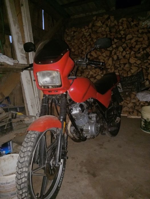 Продам мотоцикл Viper ZS150J стоїть цпг 180сс